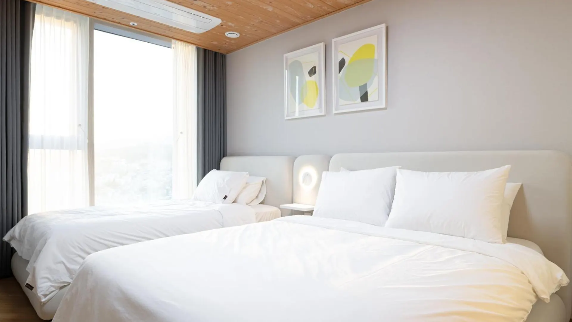 Brown Suites Busan Station 0*,