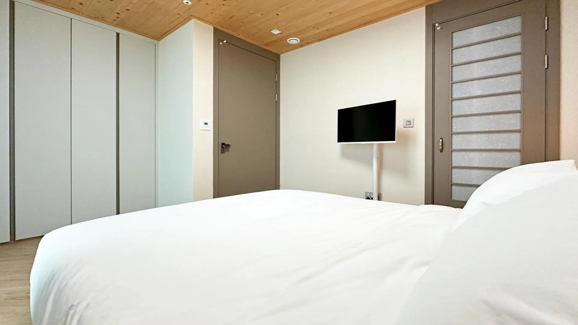 Apartment Brown Suites Busan Station Südkorea
