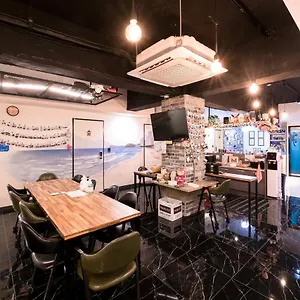 Mama Haeundae Gasthof
