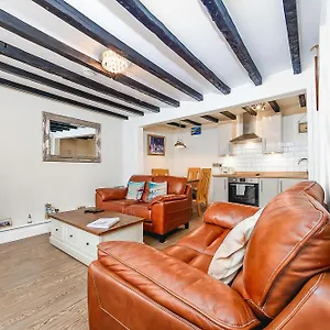  Holiday home 5 Ivy Yard United Kingdom