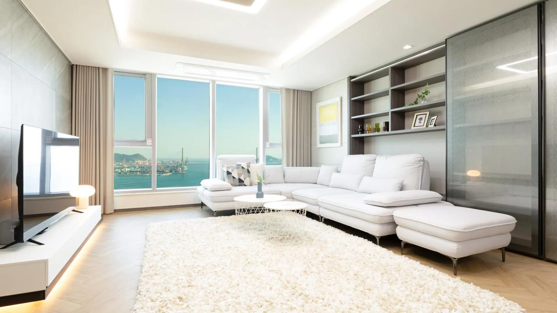 Brown Suites Busan Station