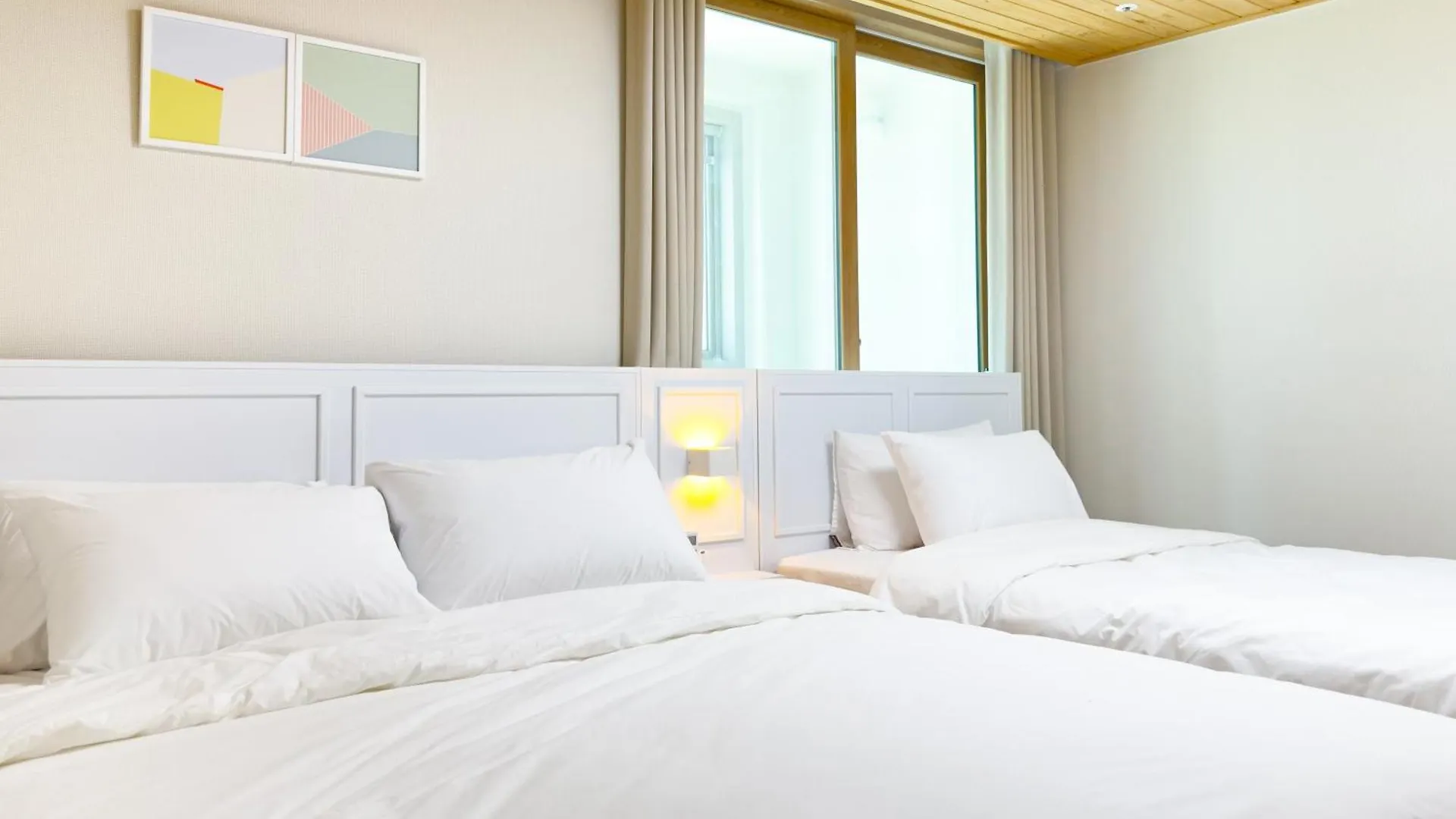 Brown Suites Busan Station Apartment